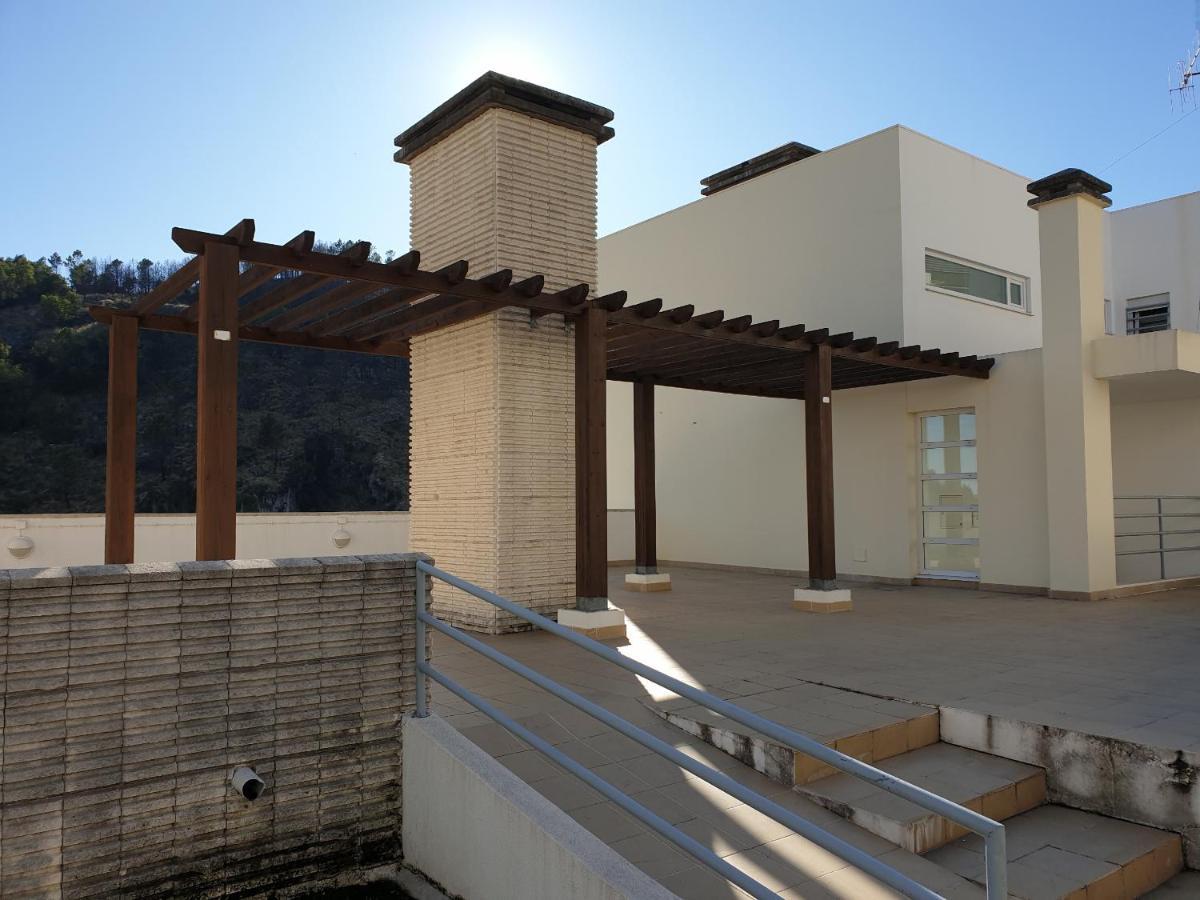 Altavista Penthouse T2 Apartman Covilhã Kültér fotó